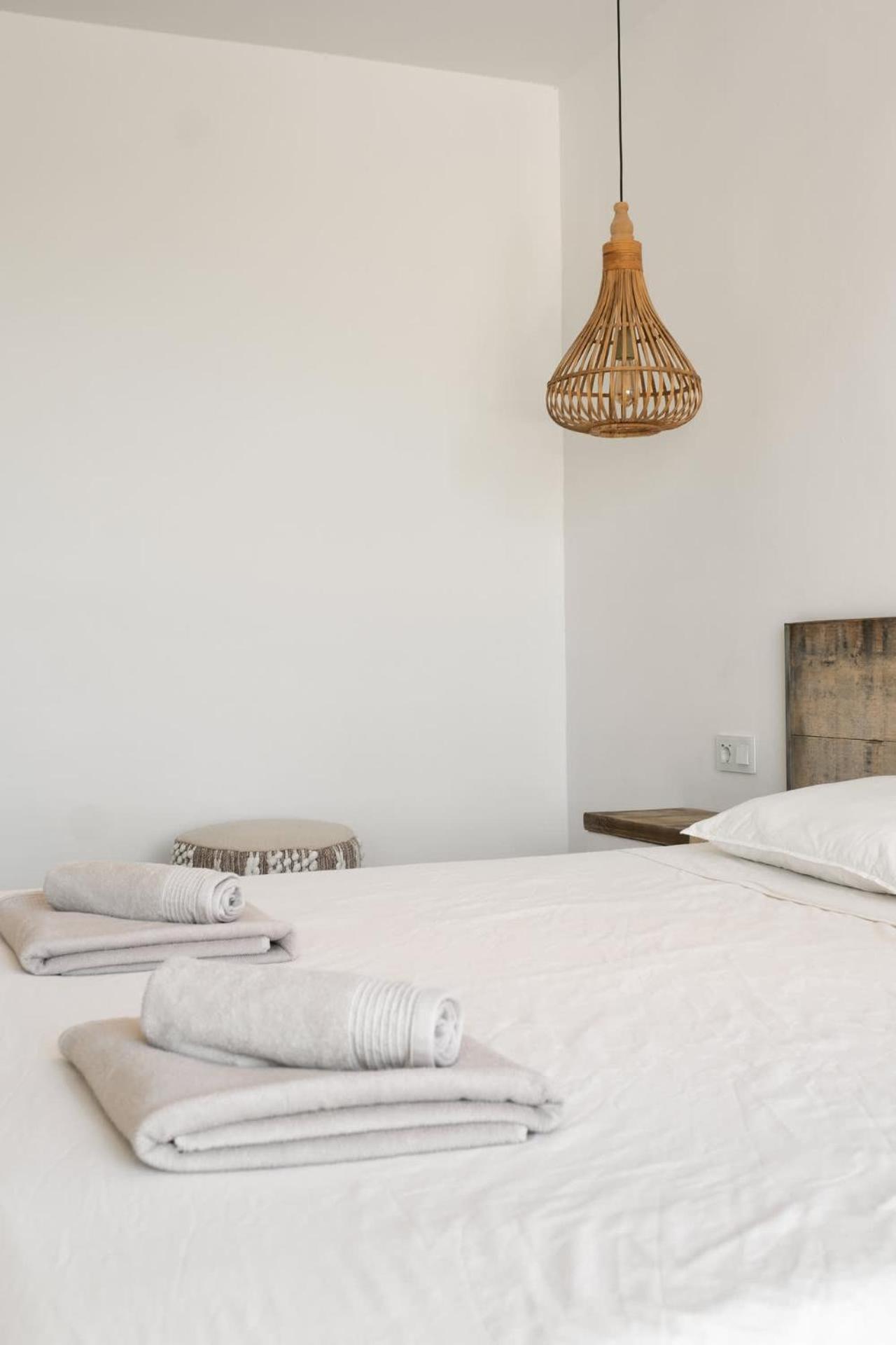 Bed & Breakfast In Villa Eden Palm 贝纳尔马德纳 外观 照片