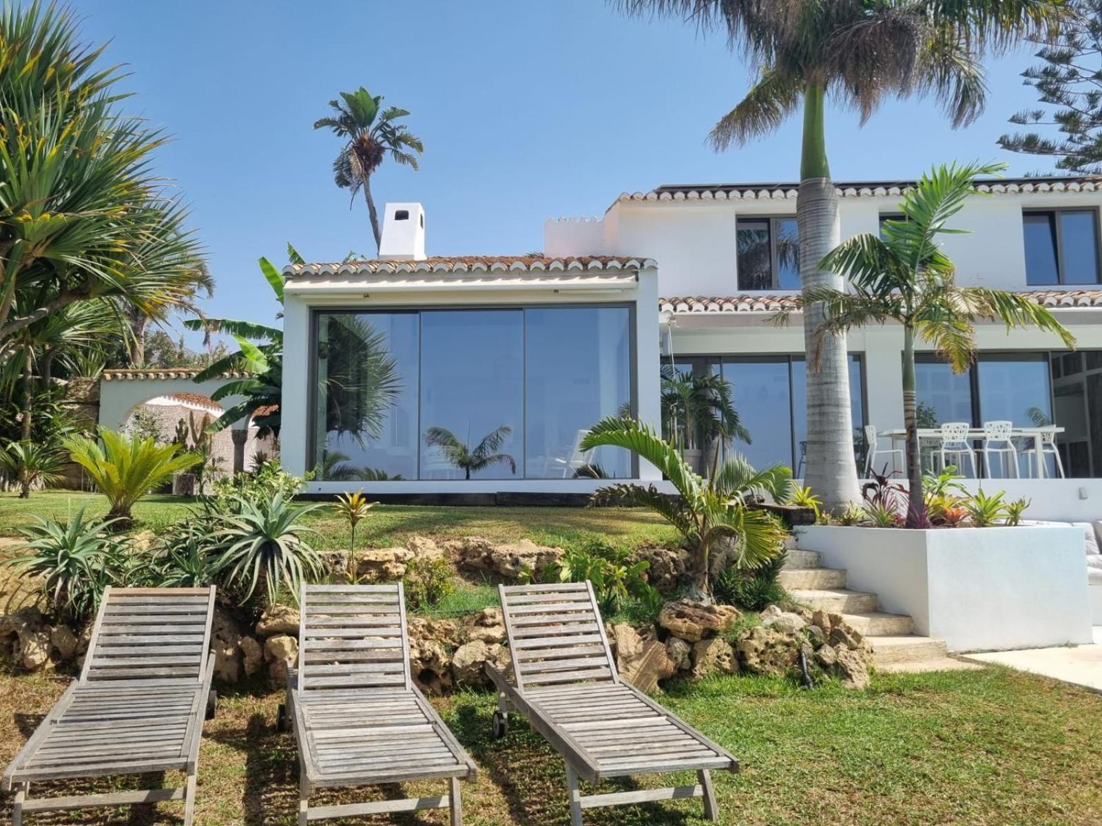 Bed & Breakfast In Villa Eden Palm 贝纳尔马德纳 外观 照片
